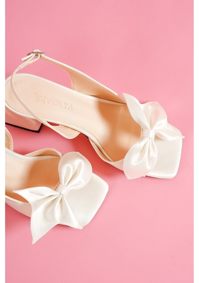 Divolya Ribbo Bej Saten Fiyonklu 6cm Topuklu Sandalet Bej Saten