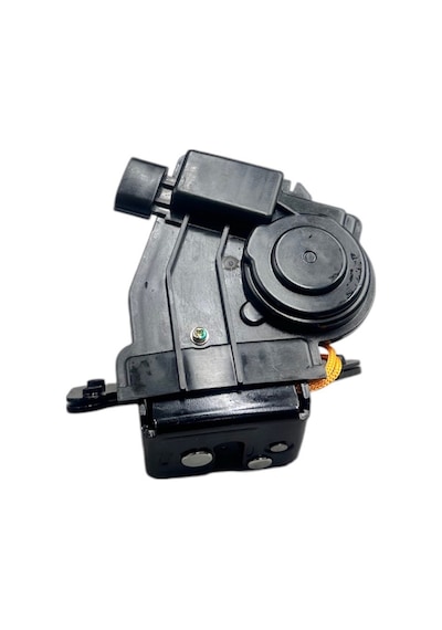 Toyota Auris Arka Bagaj Kilit Komple 2007-2012 69350-02080