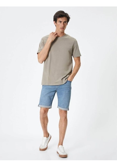Koton Kot Şort Slim Fit Düğmeli Cepli Katlı Paça Açık İndigo 4sam40312nd Açık İndigo Koton Kot Şort Slim Fit Düğmeli Cepli Katlı Paça Açık İndigo 4sam40312nd Açık İndigo