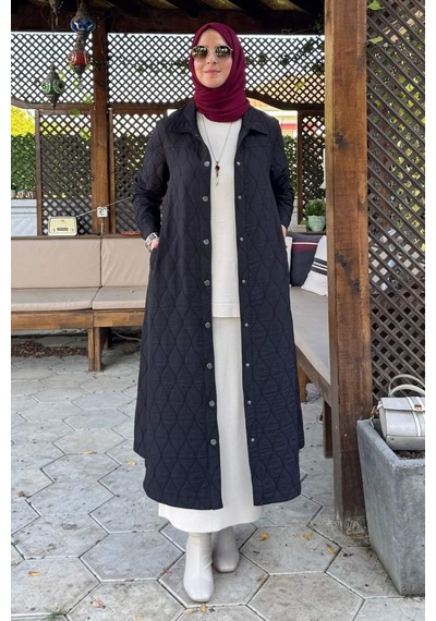 Rabia Şamlı Elmas Kapitone Kap Siyah Çok Renkli