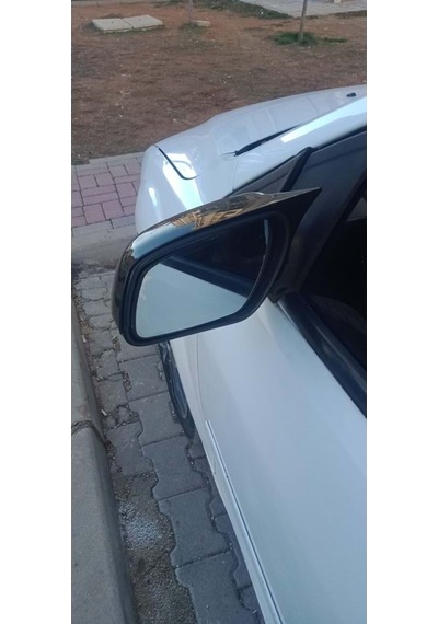 Focus 2 Yarasa Ayna Kapağı Plastik Parlak Siyah
