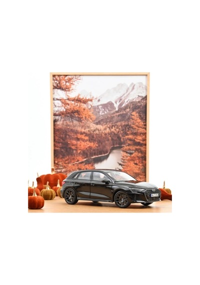 Norev 188388 1/18 Audi Rs 3 2025 Myth Black