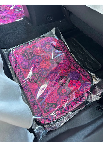 Pembe Kilim Desen Baskılı Oto Halı Paspas