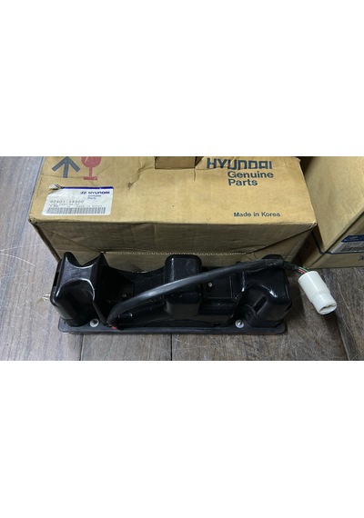 Hyundaı H100 Kamyonet Sol Arka Stop Lambası 1994-1996 Mobis 92401-44300
