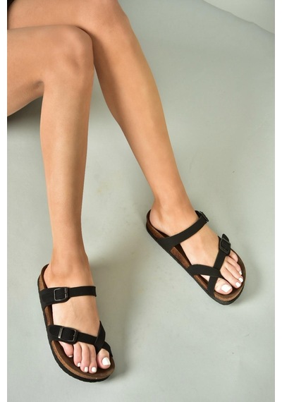 Fox Shoes K777613402 Siyah Süet Parmak Arası Kadın Terlik Siyah-süet Çok Renkli
