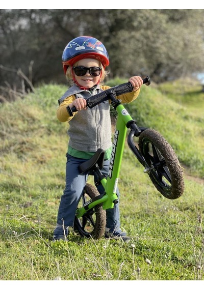 Strider 12 Sport Denge Bisikleti - Yeşil Gri