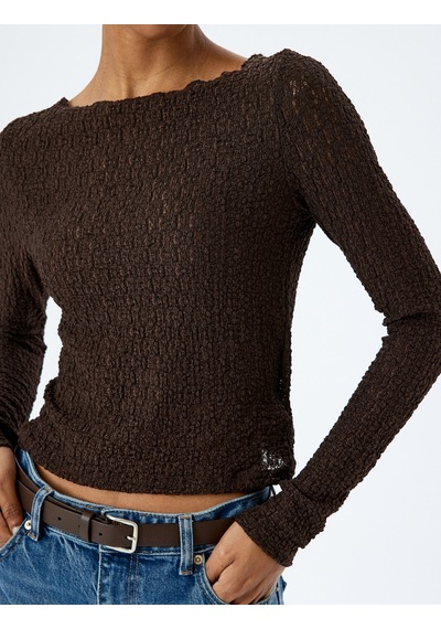 Koton Slim Fit Uzun Kollu Kayık Yaka Dokulu Tişört Kahverengi 5wak50368ek Kahve