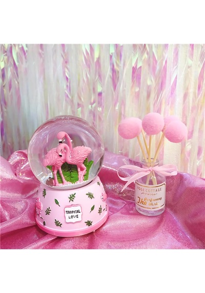 Tropical Love Aşık Flamingo Temalı Kar Küresi Hediyelik Dekoratif Ürün Konsol Vitrin Ofis Süsü Biblo 10 Tropical Love Aşık Flamingo Temalı Kar Küresi Hediyelik Dekoratif Ürün Konsol Vitrin Ofis Süsü Biblo 10