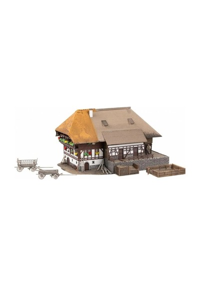 1/87 Hasır Çatılı Kara Orman Çiftlik Evi Maketi, Faller 232395