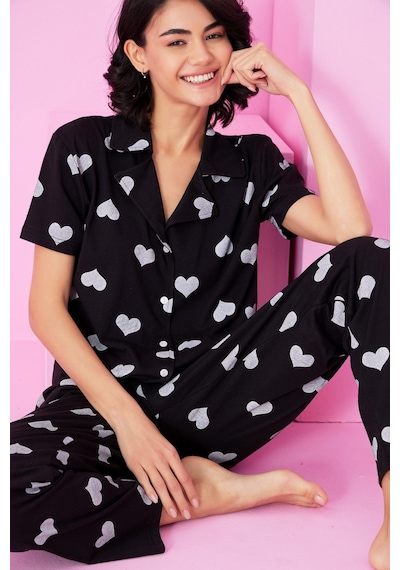 Siyah İnci Gömlek Yaka Düğmeli Örme Pijama Takım Siyah Beyaz Kalp