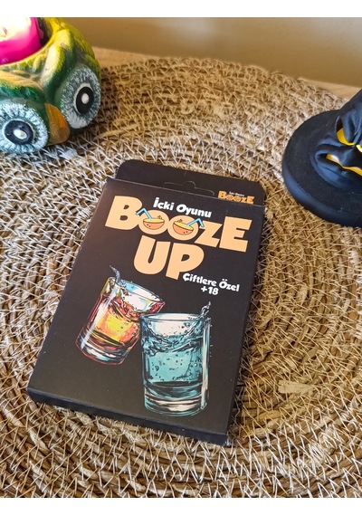 Booze Up İçki Oyunu +18 - Kese Hediyeli 50 Kart Çiftler İçin Eğlenceli Kart Oyunu