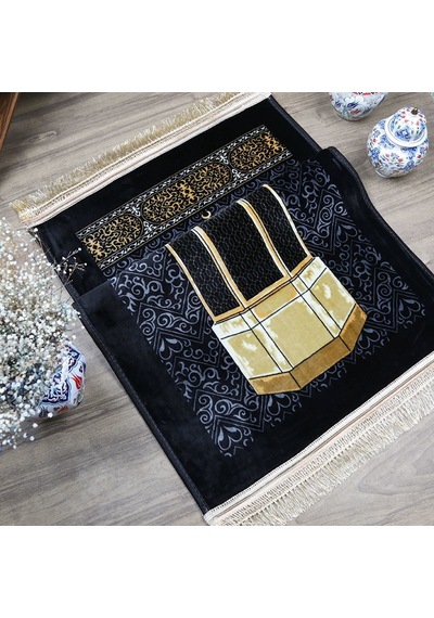 Kadife Peluş Seccade Makamı İbrahim Motif 78x135 Cm 1340 Gr Çok Renkli