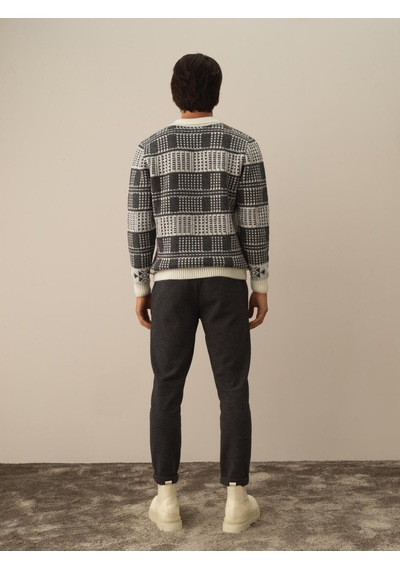 Xint Kırık Beyaz Lüks Pamuk Dokulu Regular Fit Kazak 801760