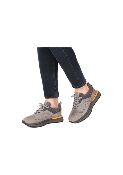 Erkek Gri Kalın Tabanlı Nubuk Deri Sneaker