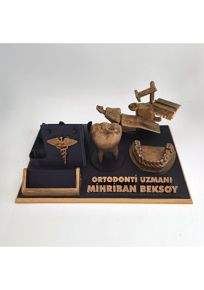 Kişiye Özel Ortodonti Uzmanı Ortodontist Masa İsimliği Ve Kartvizitlik Gold - Siyah