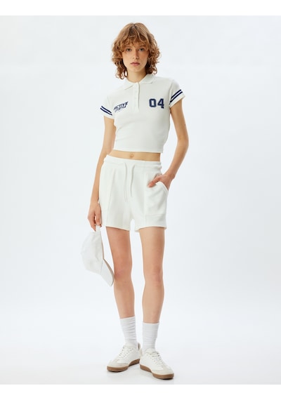 Koton Polo Yaka Crop Tişört Baskılı Kısa Kollu Düğmeli Ekru 4sal11102ık Ekru