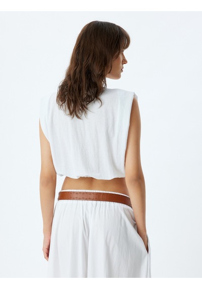Koton Crop Kolsuz Bluz Bisiklet Yaka Beli Lastikli Viskon Kumaş Beyaz 4sak70097ek Beyaz