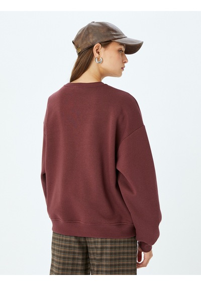 Koton Ayı İşlemeli Sloganlı Bisiklet Yaka Şardonlu Oversize Sweatshirt Bordo 5wal10817ık Bordo Koton Ayı İşlemeli Sloganlı Bisiklet Yaka Şardonlu Oversize Sweatshirt Bordo 5wal10817ık Bordo