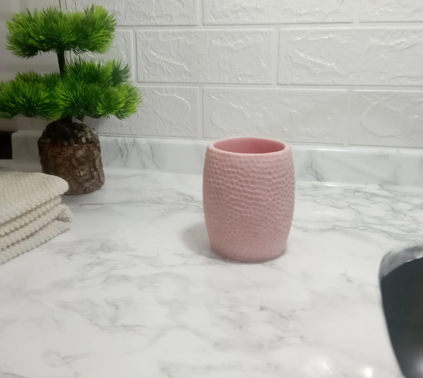 2 Adet Diş Fırçalık,macunluk Pembe Petek Desenli Poliresin 8x8x10cm 400ml Banyo Seti Çok Renkli