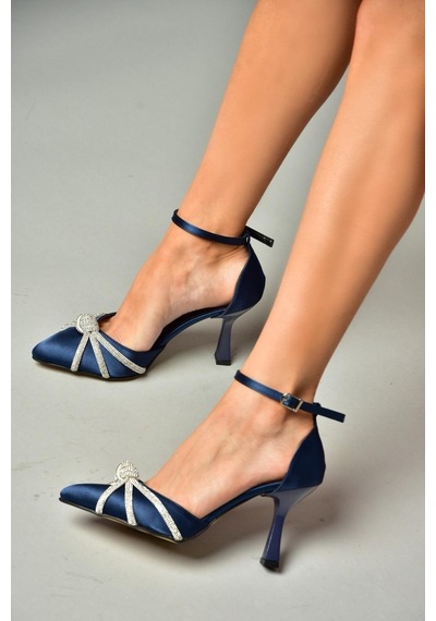Fox Shoes S246061904 Lacivert Saten Kumaş Taşlı Ayakkabı Lacivert