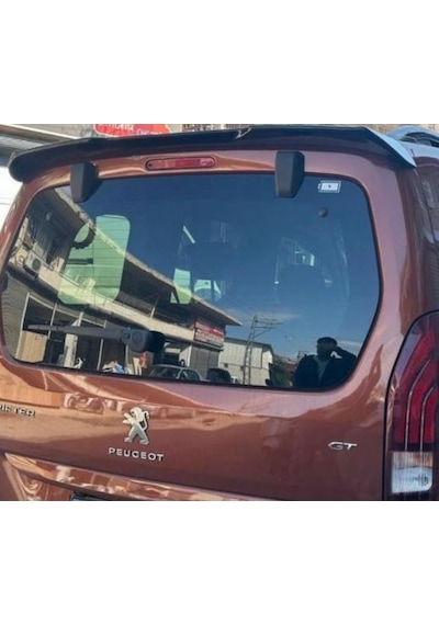 Fıat Doblo 2024 2026 Spoiler Parlak Siyah Boyalı