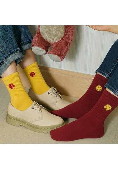 Taraftar 6 Çift Kutulu Sarı Kırmızı Aslan Nakışlı Casual Yazlık Kışlık Unisex Soket Tenis Çorap Çok Renkli