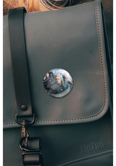 The Witcher Geralt Yennefer Dizi Çanta Süsü İğneli Buton Rozet Seti 1 Adet Tekli
