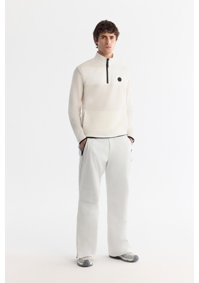 Avva Erkek Ekru Soğuğa Dayanıklı Fermuarlı Dik Yaka Polar Regular Fit Sweatshirt A42y1380