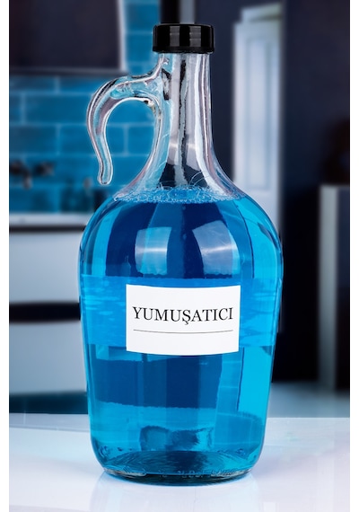 Dekoratif Cam Yumuşatıcı Şişesi 1500 Ml Siyah Kapaklı Şeffaf