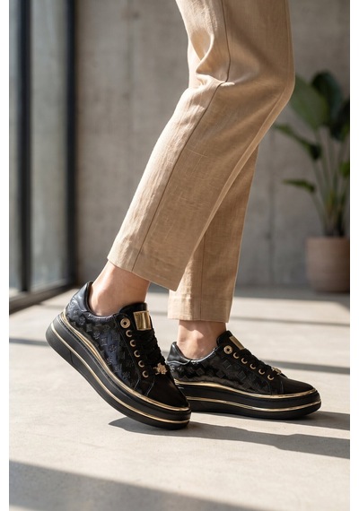 Ayakmod Siyah Cilt Kalın Rahat Tabanlı Bağcıklı Kadın Casual Yürüyüş Ayakkabı Sneaker 431173