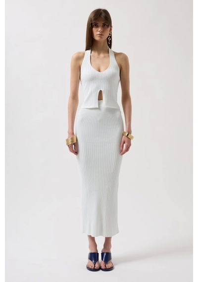Defymoda V Detay Dokulu Crop Bluz Beyaz