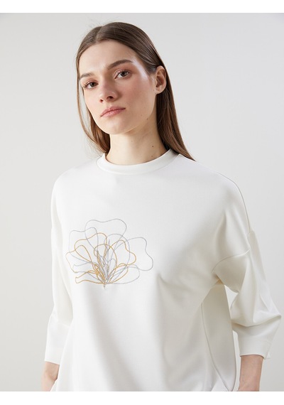 Lcw Modest Beyaz Bisiklet Yaka Nakışlı Oversize Kadın Sweatshirt Tunik