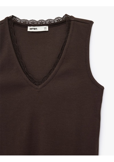 Koton Pamuklu Slim Fit Dantel Detaylı Fitilli Kolsuz V Yaka Bluz Kahverengi 6sak10386ek Kahve