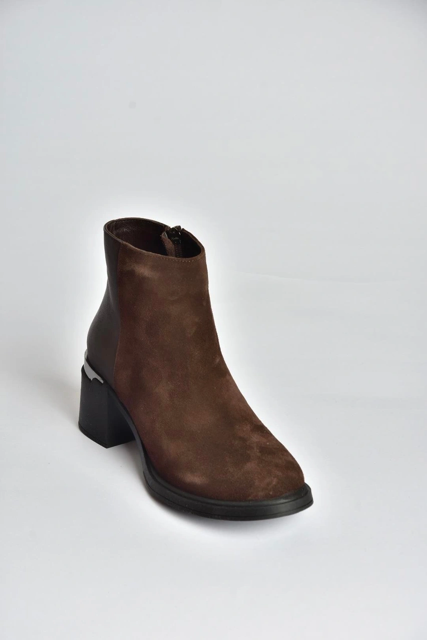 Fox Shoes V555559502 Kahverengi Hakiki Deri Süet Kalın Topuklu Kadın Bot Kahverengi-süet Fox Shoes V555559502 Kahverengi Hakiki Deri Süet Kalın Topuklu Kadın Bot Kahverengi-süet