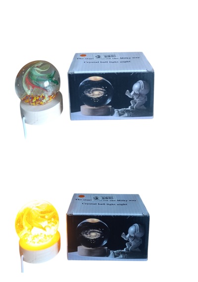 Ahşap Altlıklı Işıklı Küre