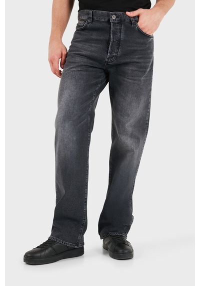 Emporio Armani Relaxed Straight Fit Normal Bel Düz Paça Jeans Erkek Kot Pantolon Em006486 Af29665 M8001 Gri Emporio Armani Relaxed Straight Fit Normal Bel Düz Paça Jeans Erkek Kot Pantolon Em006486 Af29665 M8001 Gri