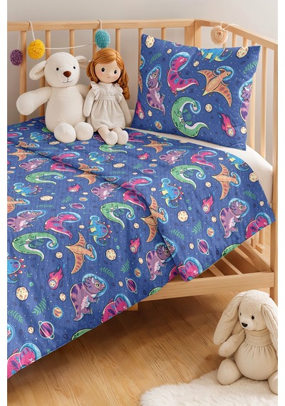 Evimde Bambaşka Mavi Dinozor Uzay Erkek Çocuk Odası Tek Kişilik Pike Takımı - Galaksi Mor 160x220 CM Yatak Örtüsü Evimde Bambaşka Mavi Dinozor Uzay Erkek Çocuk Odası Tek Kişilik Pike Takımı - Galaksi Mor 160x220 CM Yatak Örtüsü
