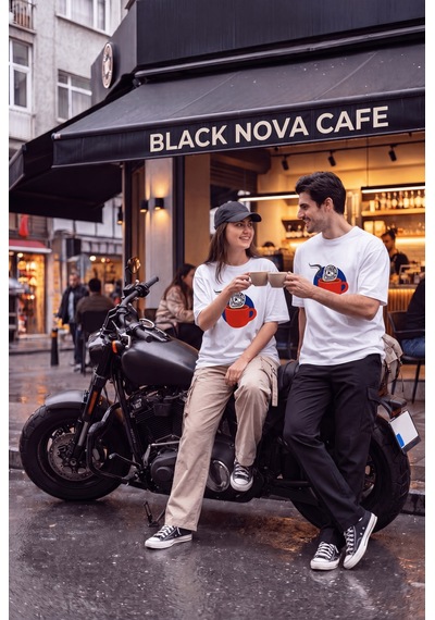 Black Nova Oversize Baskılı Unisex %100 Pamuk T-shirt Caffeine Beyaz