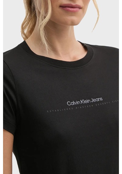 Calvin Klein Bayan T Shirt J20j224990 Beh Siyah Siyah Calvin Klein Bayan T Shirt J20j224990 Beh Siyah Siyah
