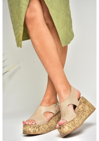 Fox Shoes U996755009 Ten Dolgu Topuklu Kadın Ayakkabı Ten-suni Deri