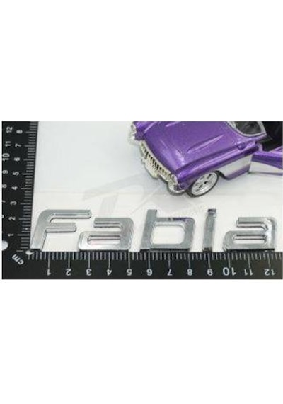 Skoda Fabia Bagaj Krom Yazı