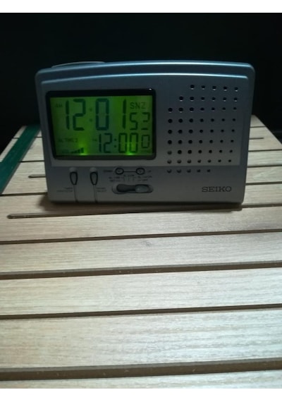 Seiko Qhl012s Alarmlı Dijital Masa Saati