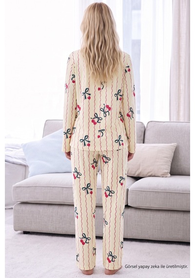 Siyah İnci Sarı Fiyonk Desenli Termal Kumaşlı Ultra Soft Yumuşak Düğmeli Örme Pijama Takımı 26226125 Siyah İnci Sarı Fiyonk Desenli Termal Kumaşlı Ultra Soft Yumuşak Düğmeli Örme Pijama Takımı 26226125