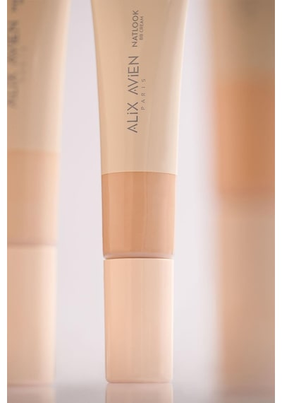 Alix Avien Doğal Parlaklık Sağlayan Nemlendiren Natlook Bb Cream SPF15 30 Medium
