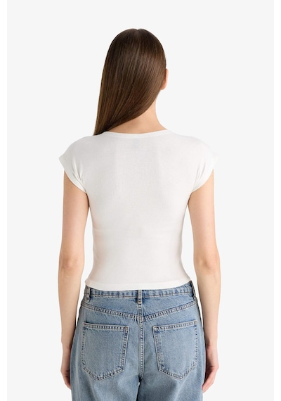 Defacto Slim Fit Dar Kesim Bisiklet Yaka Basic Düz Modal Kısa Kollu Tişört F0685ax25auer105 Ekru