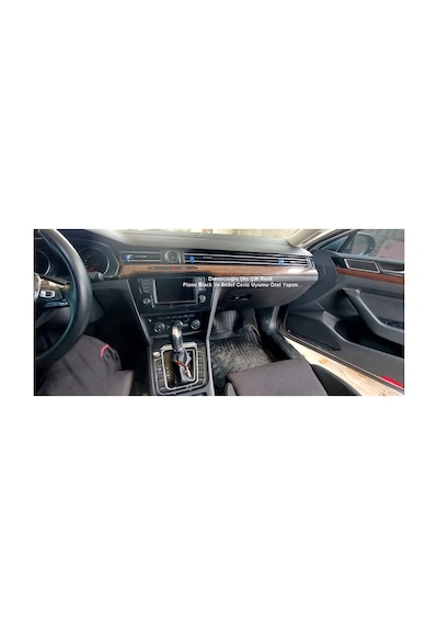 Volkswagen Passat B8 2015 Sonrası Torpido Kaplama Özel Seri Çift Renk Ceviz Ve Piano Black