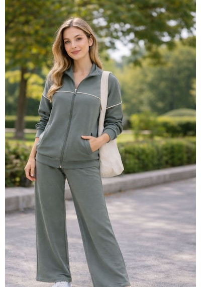 Esra Butik78 Kadın 2 Li Eşofman Takımı Fermuarlı Sweatshirt Ve Bol Paça Alt Rahat Günlük Takım Haki Esra Butik78 Kadın 2 Li Eşofman Takımı Fermuarlı Sweatshirt Ve Bol Paça Alt Rahat Günlük Takım Haki