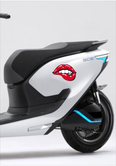 Sexy Dudak Isıran Sticker - Araba Oto Motosiklet Karavan Sticker - 00040 50X34 Cm
