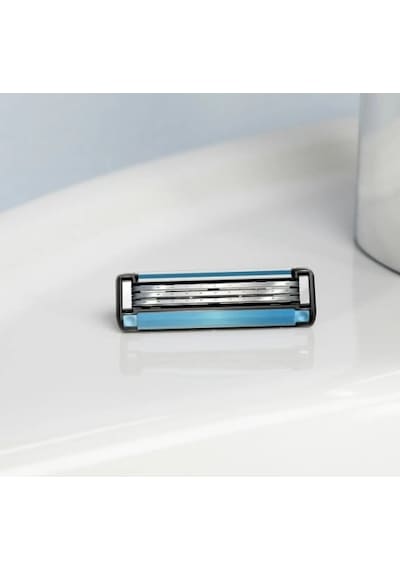 Gillette Mach3 Premium Edition Tıraş Makinesi Standlı