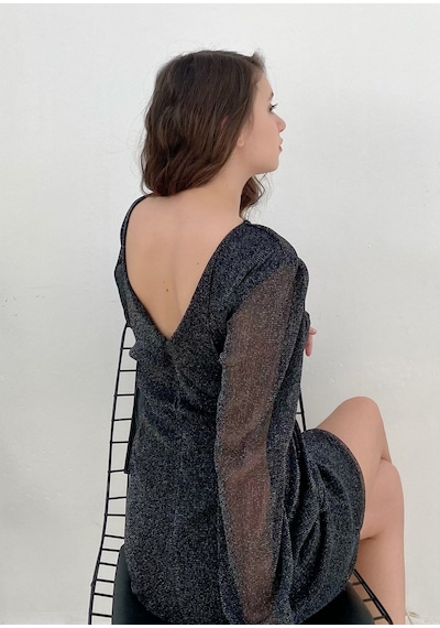Mois Atelier Siyah  Simli Sırt Dekolteli Büzgülü Kadın Mini Elbise Büyük Beden Siyah